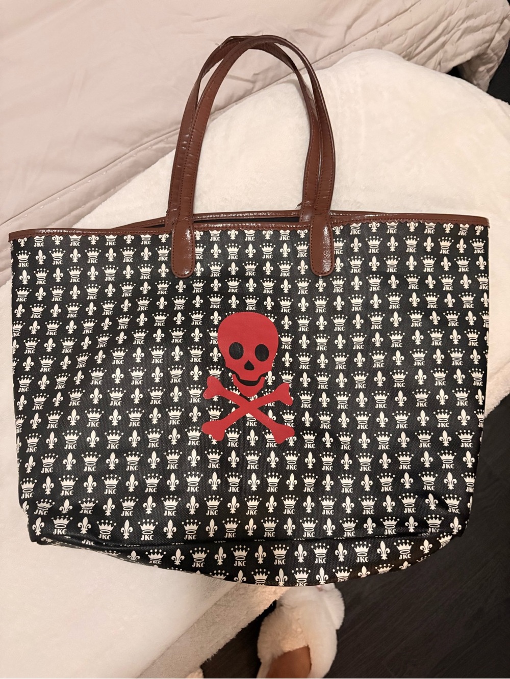 Jessica Kagan Cushman JKC Signature Tote Bag Black with Red Skull